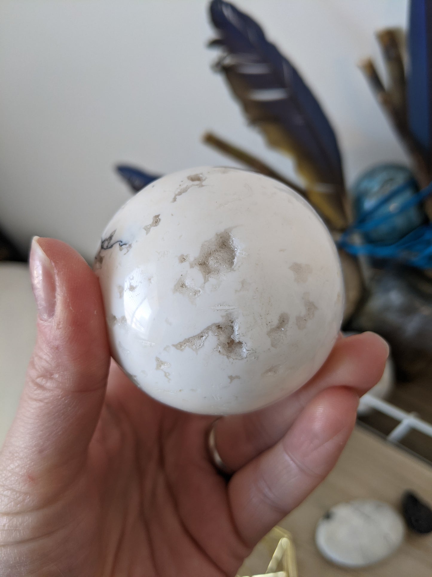 White dendrite agate sphere