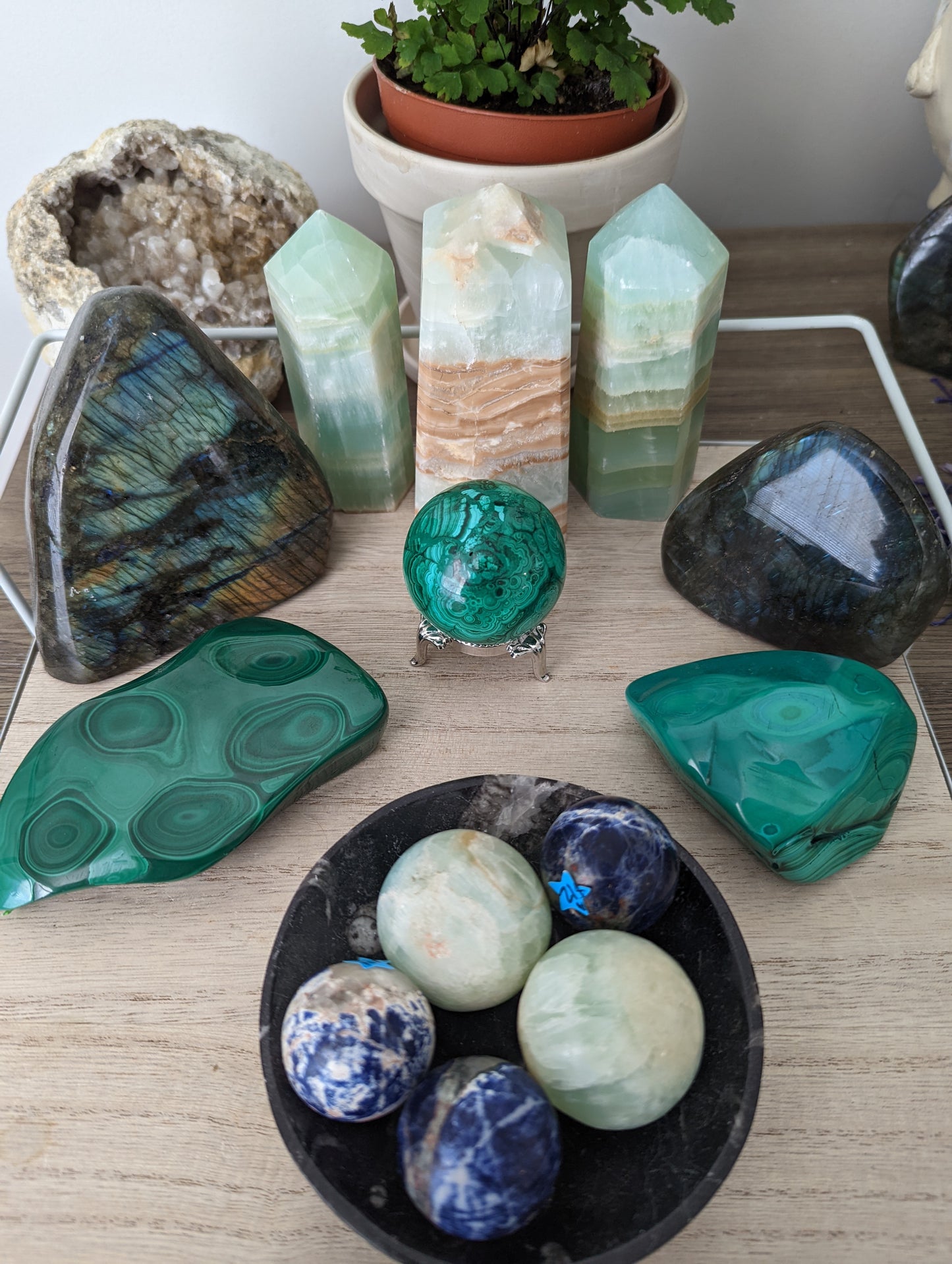 Carribean calcite obelisk